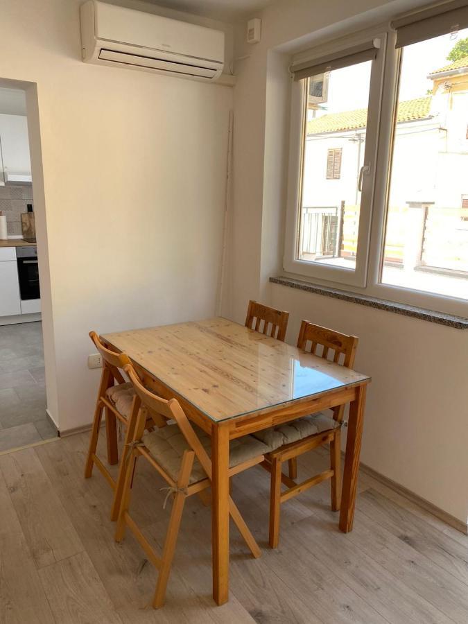 Appartamento Apartman Cukar Pola Esterno foto