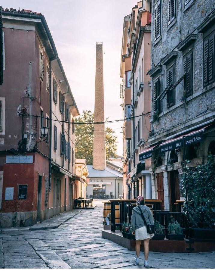 Appartamento Apartman Cukar Pola Esterno foto